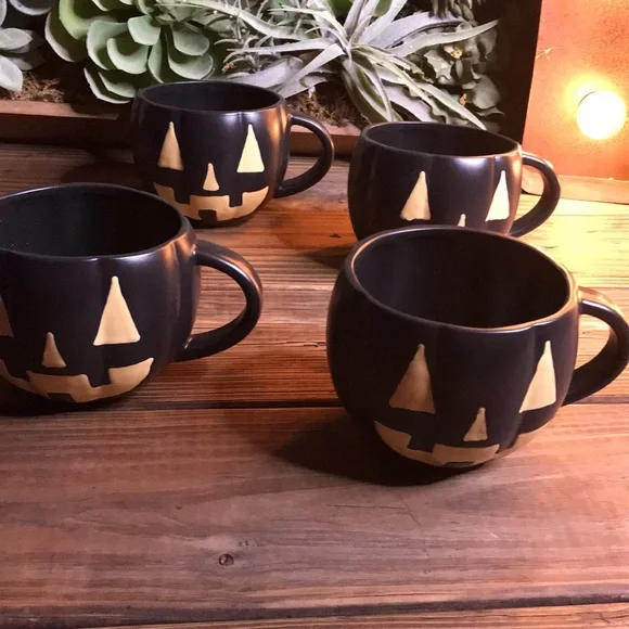 Pottery Barn Black Jack O'Lantern Pumpkin Stoneware Mugs - Set of 4 🎃 - Picture 4 of 16